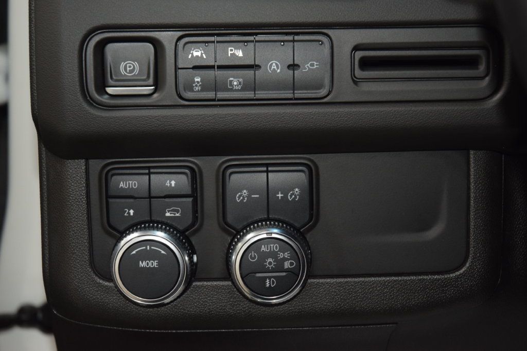 2022 GMC Yukon 4WD 4dr SLT - 23094386 - 36