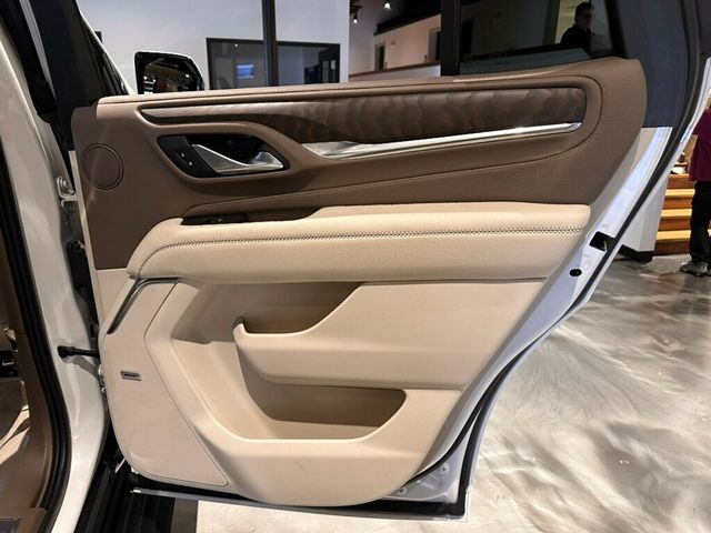 2022 GMC Yukon 4WD/DenaliUltimatePkg/PanoRoof/AirRideSuspension/Htd&CldSeats - 22935486 - 19