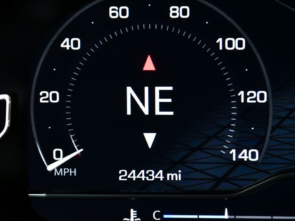 2022 Gmc Yukon Denali photo 16