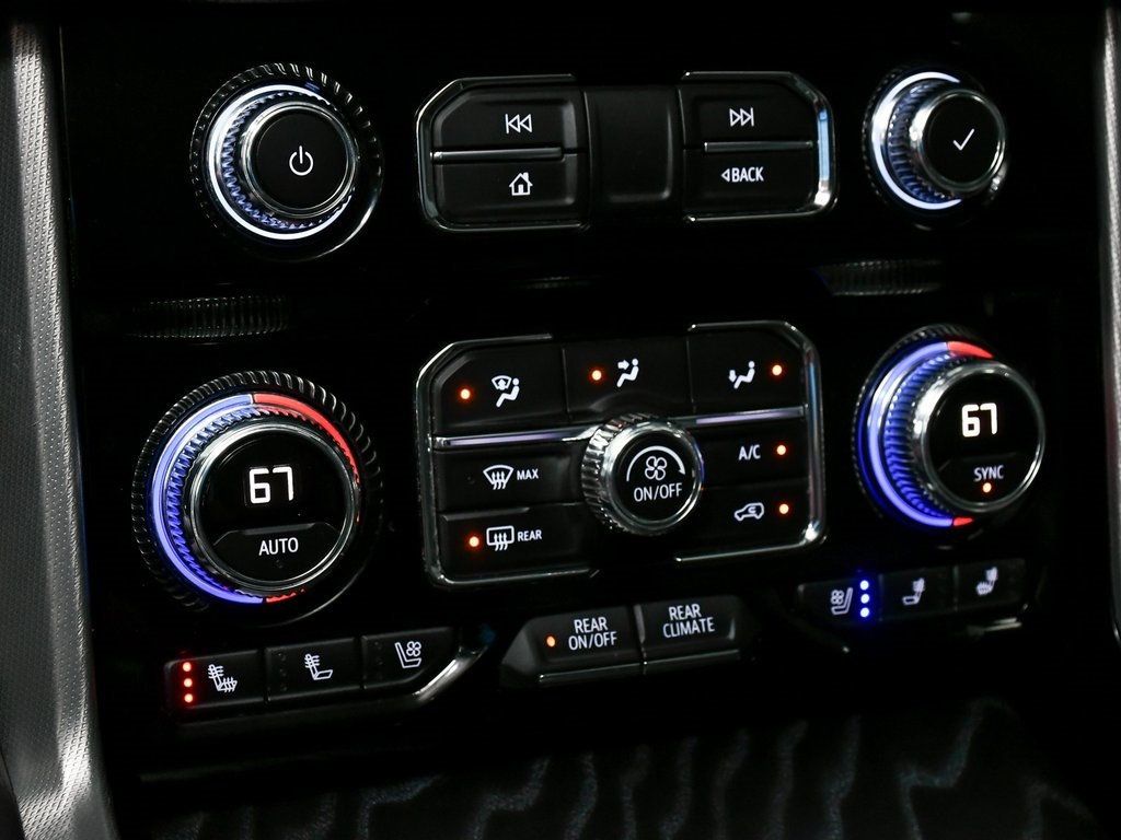 2022 Gmc Yukon Denali photo 23