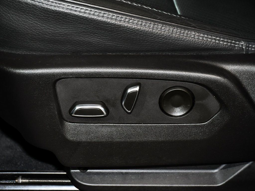 2022 Gmc Yukon Denali photo 38