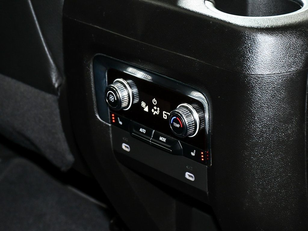 2022 Gmc Yukon Denali photo 42