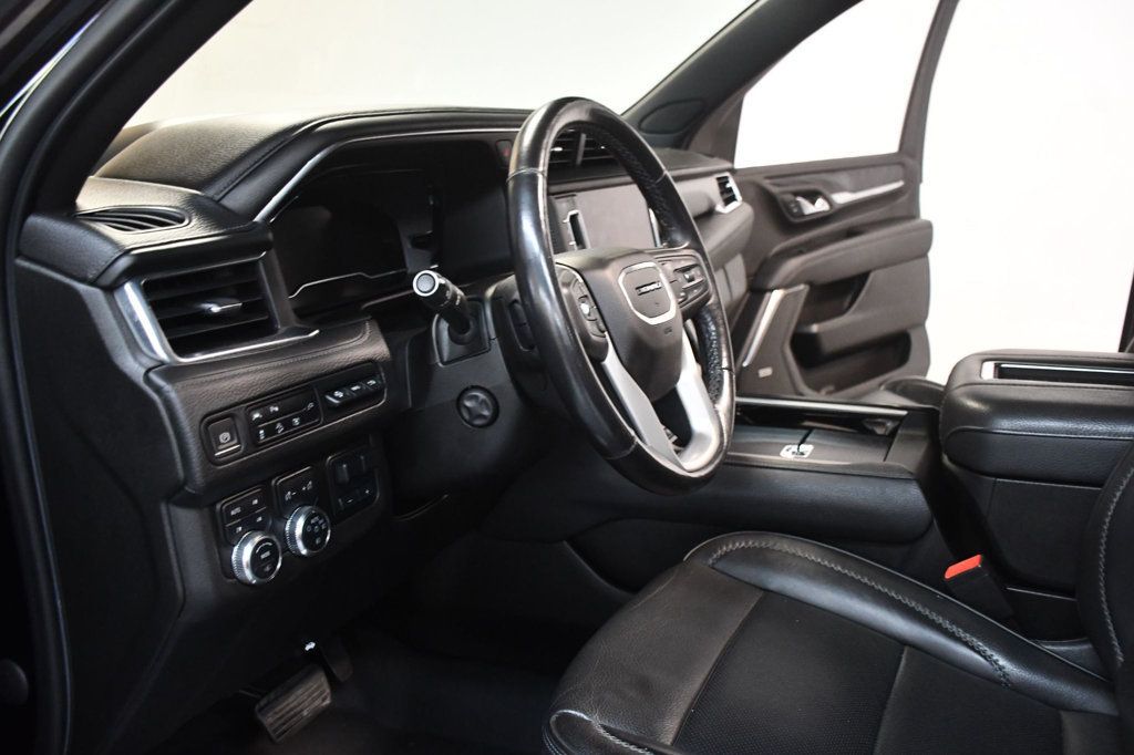 GMC Yukon photo 14