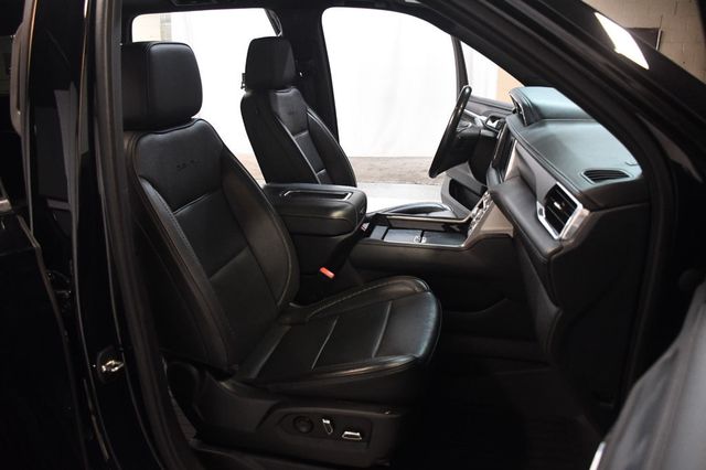 2022 GMC Yukon Denali Ultimate Pkg Carfax certified Local TN vehicle - 23093884 - 32