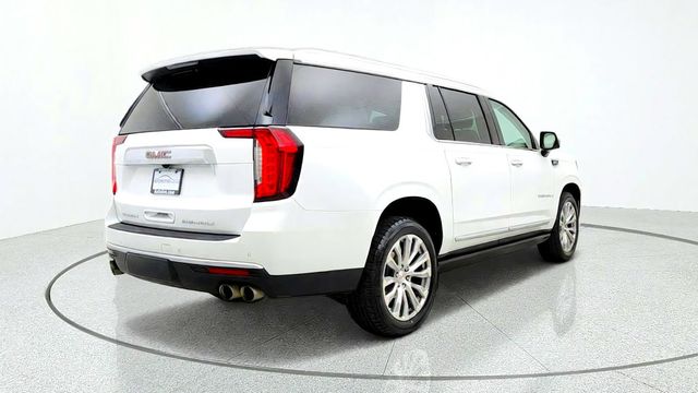 2022 GMC Yukon XL 4WD 4dr Denali w/ 22'' Wheels, Power Steps & Pano Sunroof - 23098476 - 4