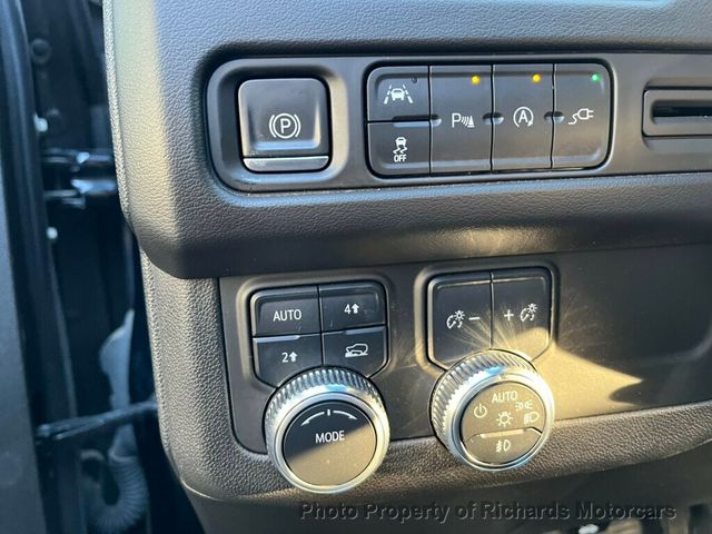 2022 GMC Yukon XL 4WD 4dr SLE - 22951444 - 12