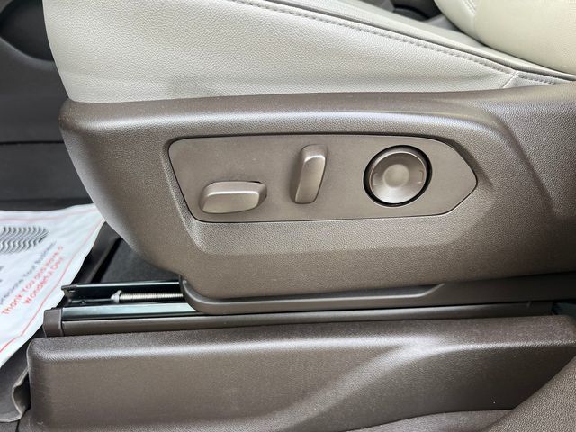 2022 GMC Yukon XL 4WD 4dr SLT - 23028559 - 12