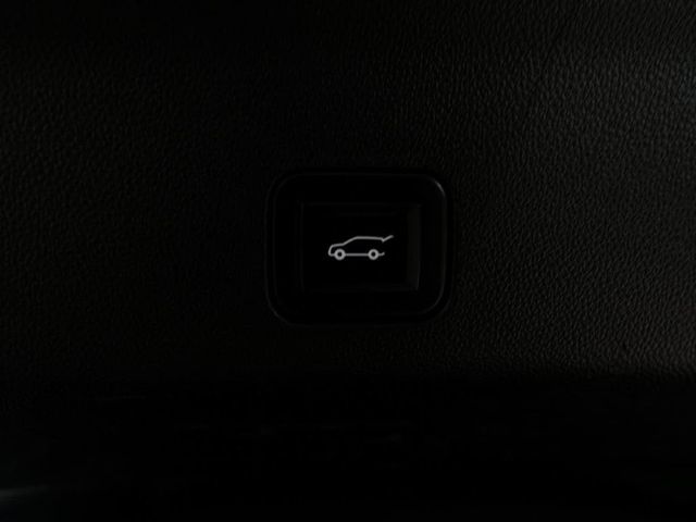 2022 GMC Yukon XL Denali - 23086457 - 44