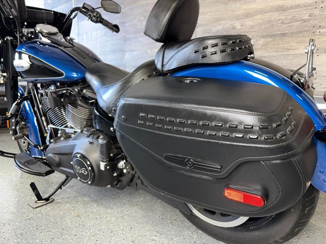 2022 Harley-Davidson FLHCS Heritage Classic 114 One Owner! - 22971404 - 13