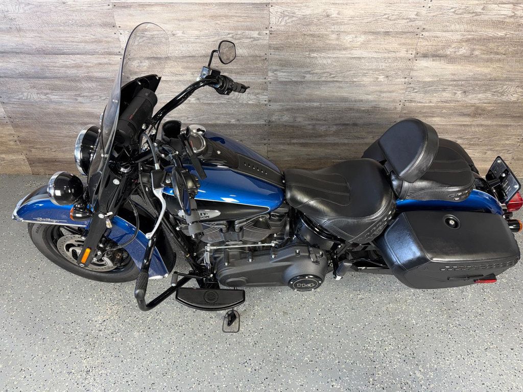 2022 Harley-Davidson FLHCS Heritage Classic 114 One Owner! - 22971404 - 15