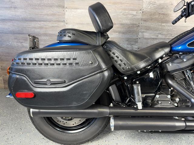 2022 Harley-Davidson FLHCS Heritage Classic 114 One Owner! - 22971404 - 6