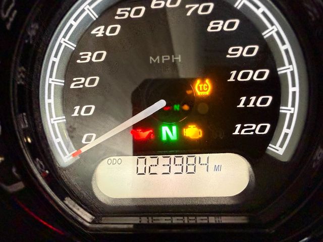 2022 Harley-Davidson FLHTK Ultra Limited SUPER CLEAN! - 23010368 - 9