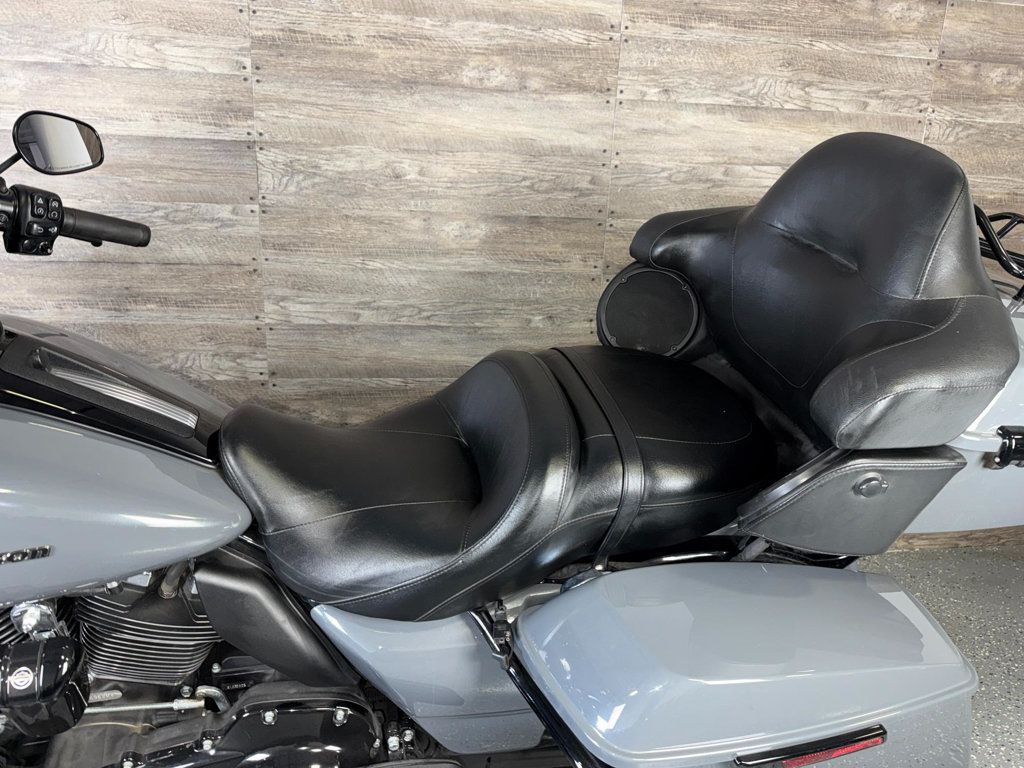 2022 Harley-Davidson FLHTK Ultra Limited SUPER CLEAN! - 23010368 - 13