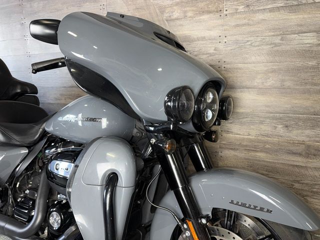 2022 Harley-Davidson FLHTK Ultra Limited SUPER CLEAN! - 23010368 - 4