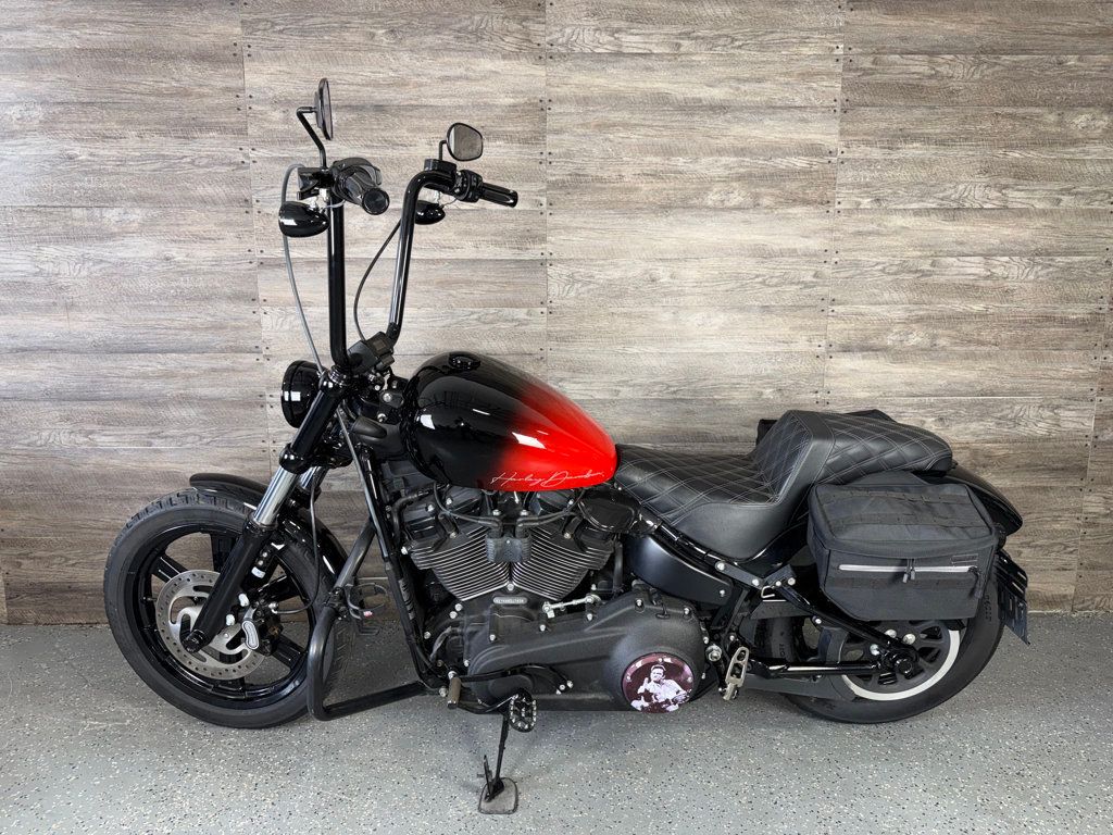 2022 Harley-Davidson FXBBS Street Bob 114 One Owner! - 23061552 - 10