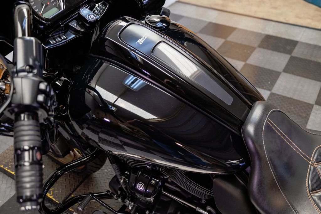 2022 Harley-Davidson ROADGLIDE ST NICE TOURING BAGGER! - 23046255 - 13