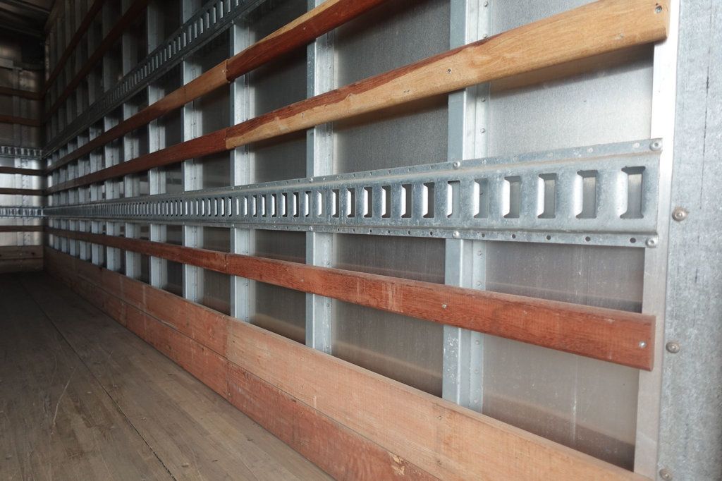 2022 HINO S4 (18ft Box w/ Lift Gate) - 22963625 - 23