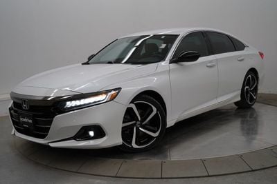 2022 Honda Accord - 1HGCV1F38NA083394
