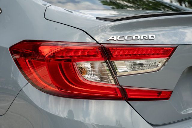 2022 Honda Accord Hybrid LocalTrade/Hybrid-Sport/AdaptiveCruiseControl/BackupCamera/NAV - 23036426 - 14