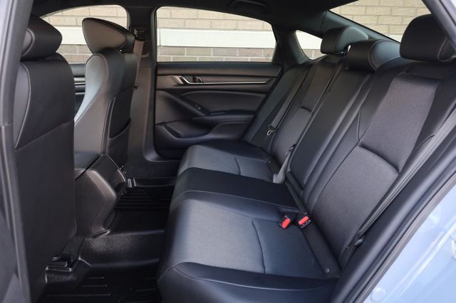 2022 Honda Accord Hybrid Sport - 23043497 - 17