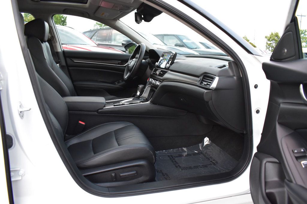 2022 Honda Accord Sedan EX-L 1.5T CVT - 23070497 - 17
