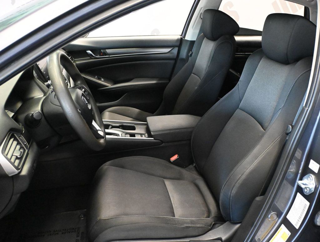 Honda Accord photo 15