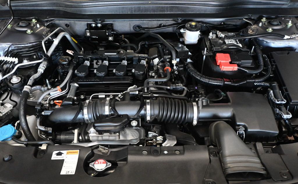 Honda Accord photo 18