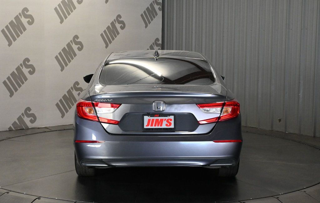 Honda Accord photo 6