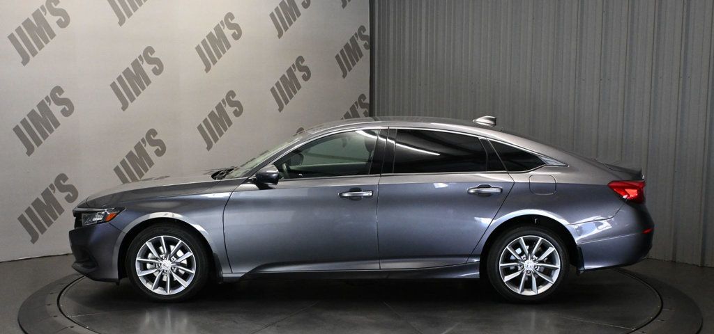 Honda Accord photo 8