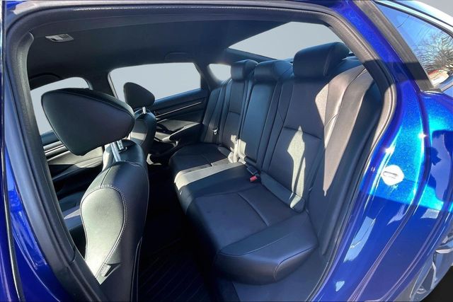 2022 Honda Accord Sedan Sport 1.5T CVT - 23011948 - 17