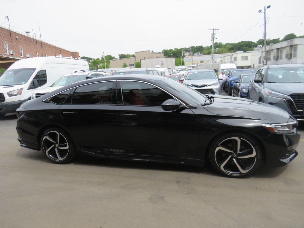 2022 Honda Accord Sport 2.0T photo 4
