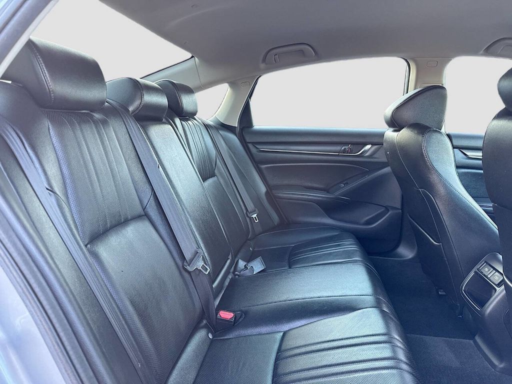 2022 Honda Accord Sedan Sport SE 1.5T CVT - 22963911 - 17