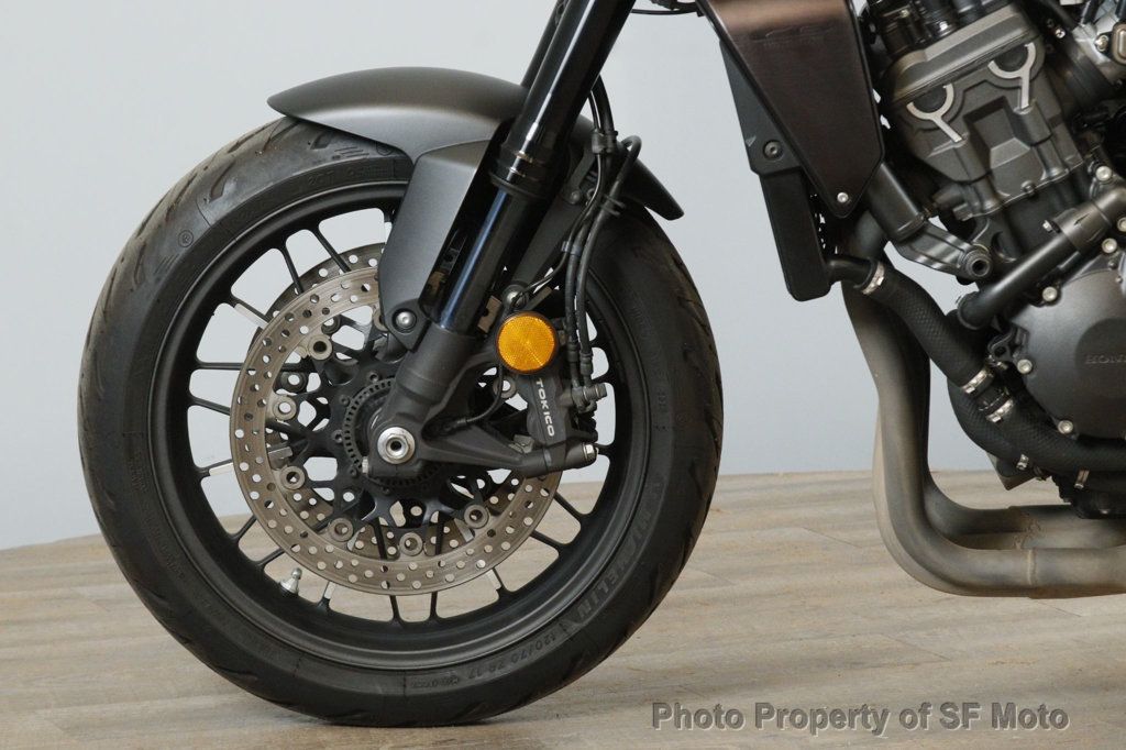 2022 Honda CB1000R ABS Black Edition One Owner! - 22790169 - 12