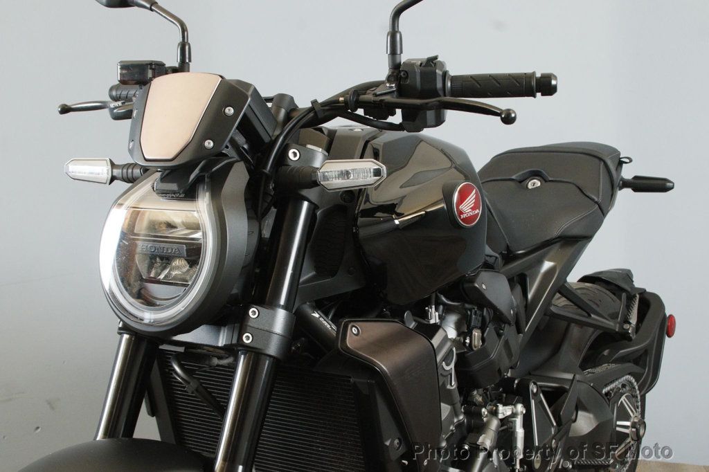 2022 Honda CB1000R ABS Black Edition One Owner! - 22790169 - 1