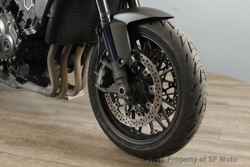 2022 Honda CB1000R ABS Black Edition One Owner! - 22790169 - 19