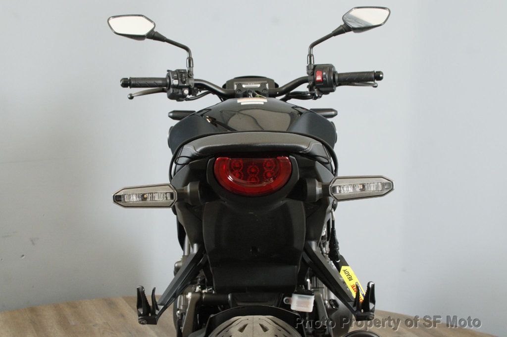2022 Honda CB1000R ABS Black Edition One Owner! - 22790169 - 24