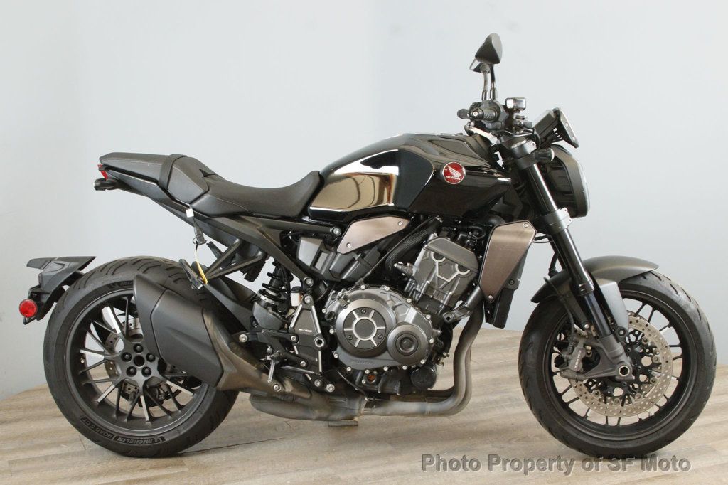 2022 Honda CB1000R ABS Black Edition One Owner! - 22790169 - 2