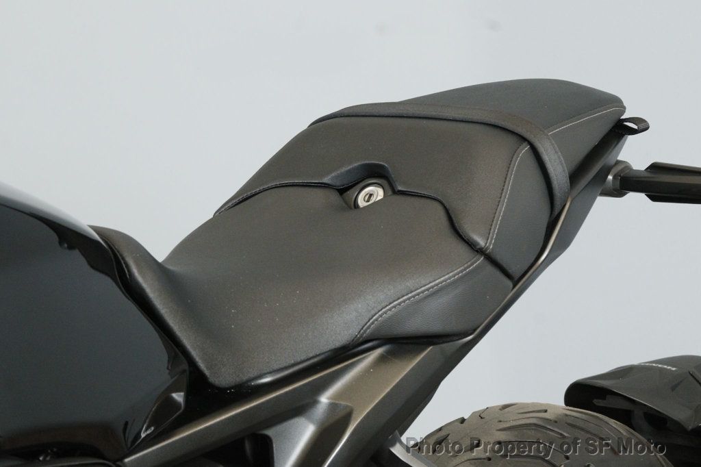 2022 Honda CB1000R ABS Black Edition One Owner! - 22790169 - 37