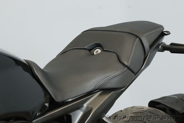 2022 Honda CB1000R ABS Black Edition One Owner! - 22790169 - 37