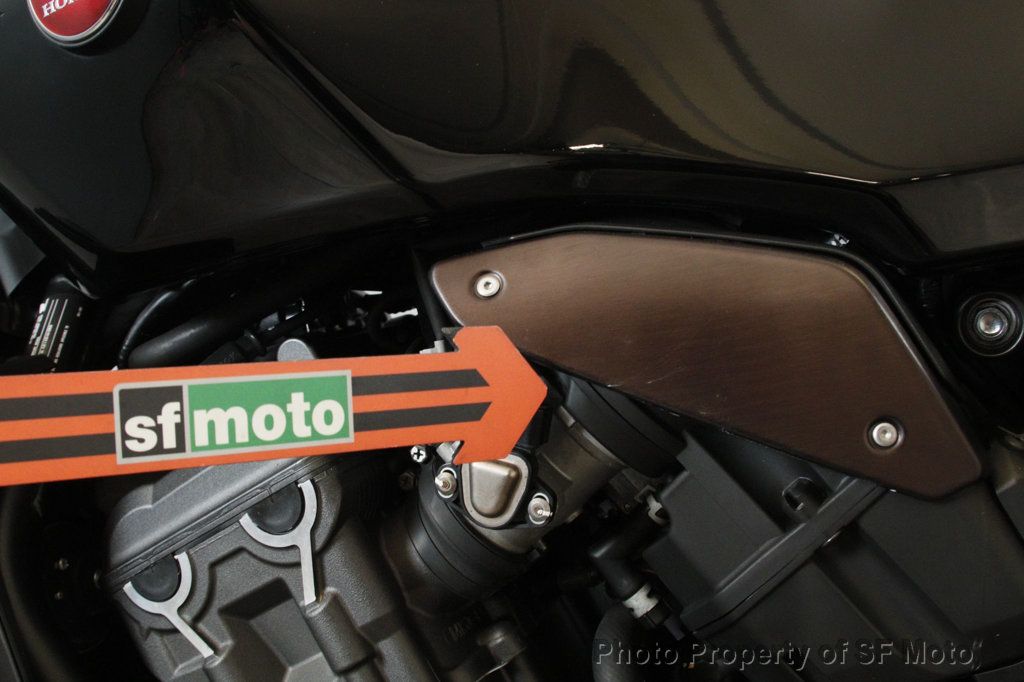2022 Honda CB1000R ABS Black Edition One Owner! - 22790169 - 46