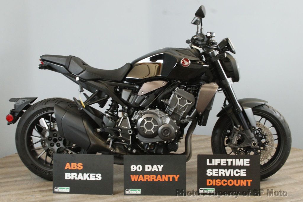 2022 Honda CB1000R ABS Black Edition One Owner! - 22790169 - 4