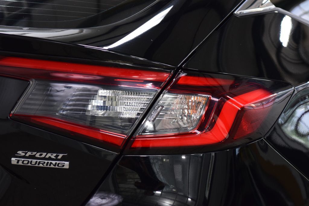 2022 Honda Civic Hatchback Sport Touring CVT - 23078450 - 17