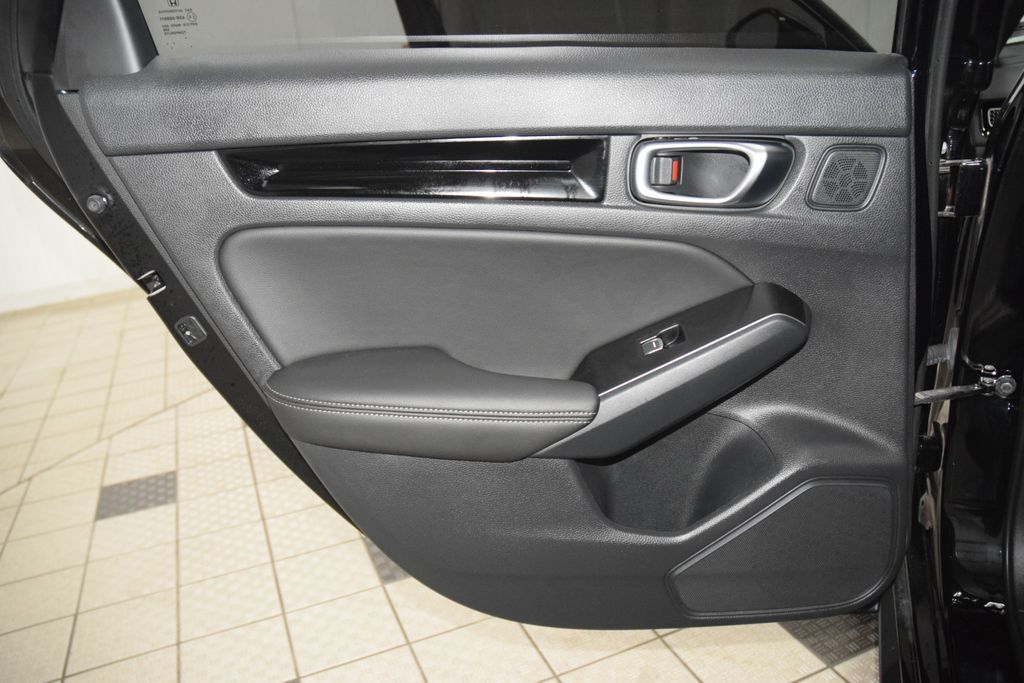 2022 Honda Civic Hatchback Sport Touring CVT - 23078450 - 41