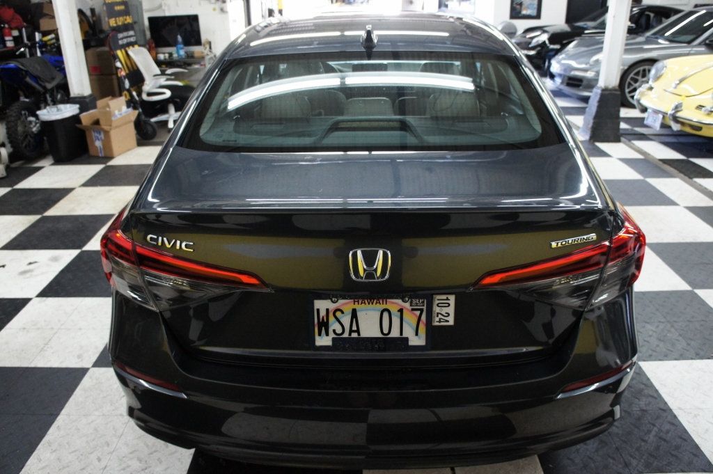 2022 Honda Civic Sedan  Touring, 1-Owner, Low Mileage, Immaculate! - 23027710 - 19