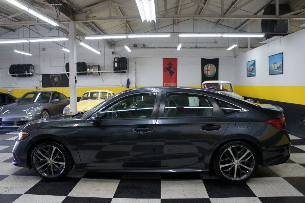 2022 Honda Civic Sedan  Touring, 1-Owner, Low Mileage, Immaculate! - 23027710 - 23