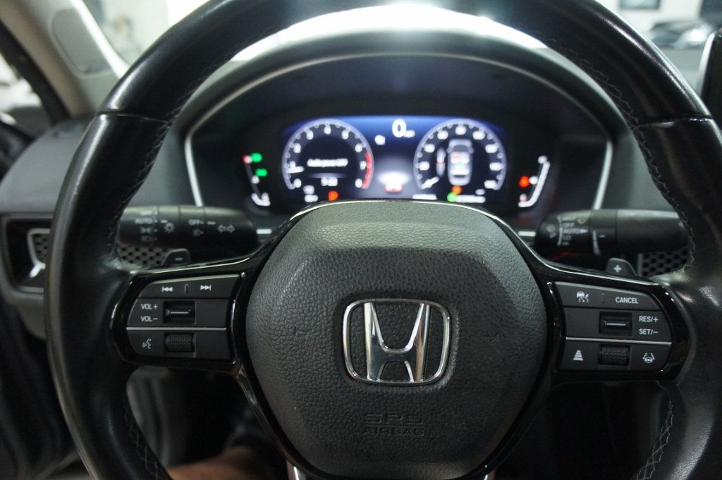 2022 Honda Civic Sedan  Touring, 1-Owner, Low Mileage, Immaculate! - 23027710 - 33