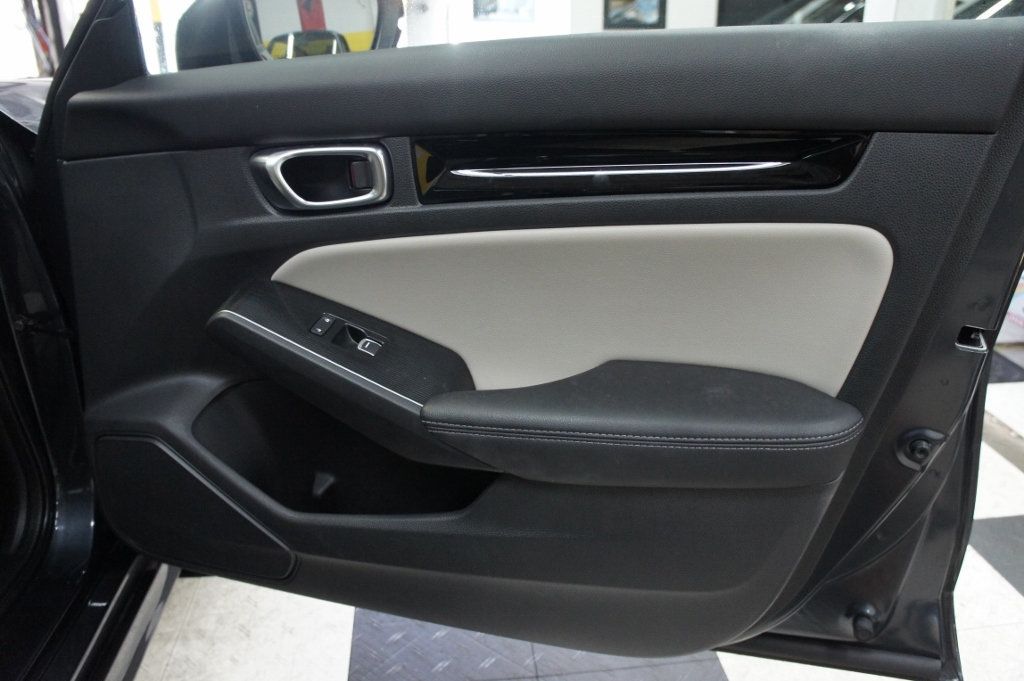2022 Honda Civic Sedan  Touring, 1-Owner, Low Mileage, Immaculate! - 23027710 - 44