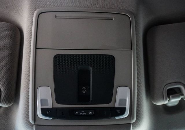 2022 Honda Civic Sedan Touring CVT - 22993509 - 30