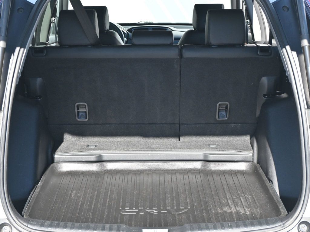Honda CR-V photo 16