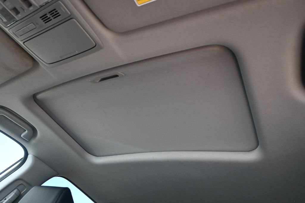 Honda CR-V photo 18